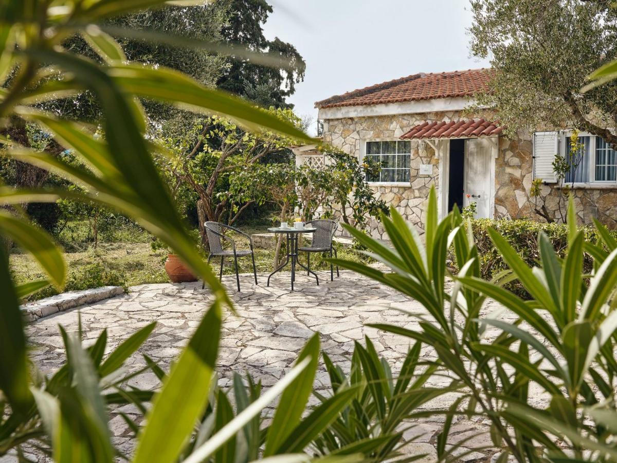 Periyali Villas With Private Pools Vasilikí Exteriör bild