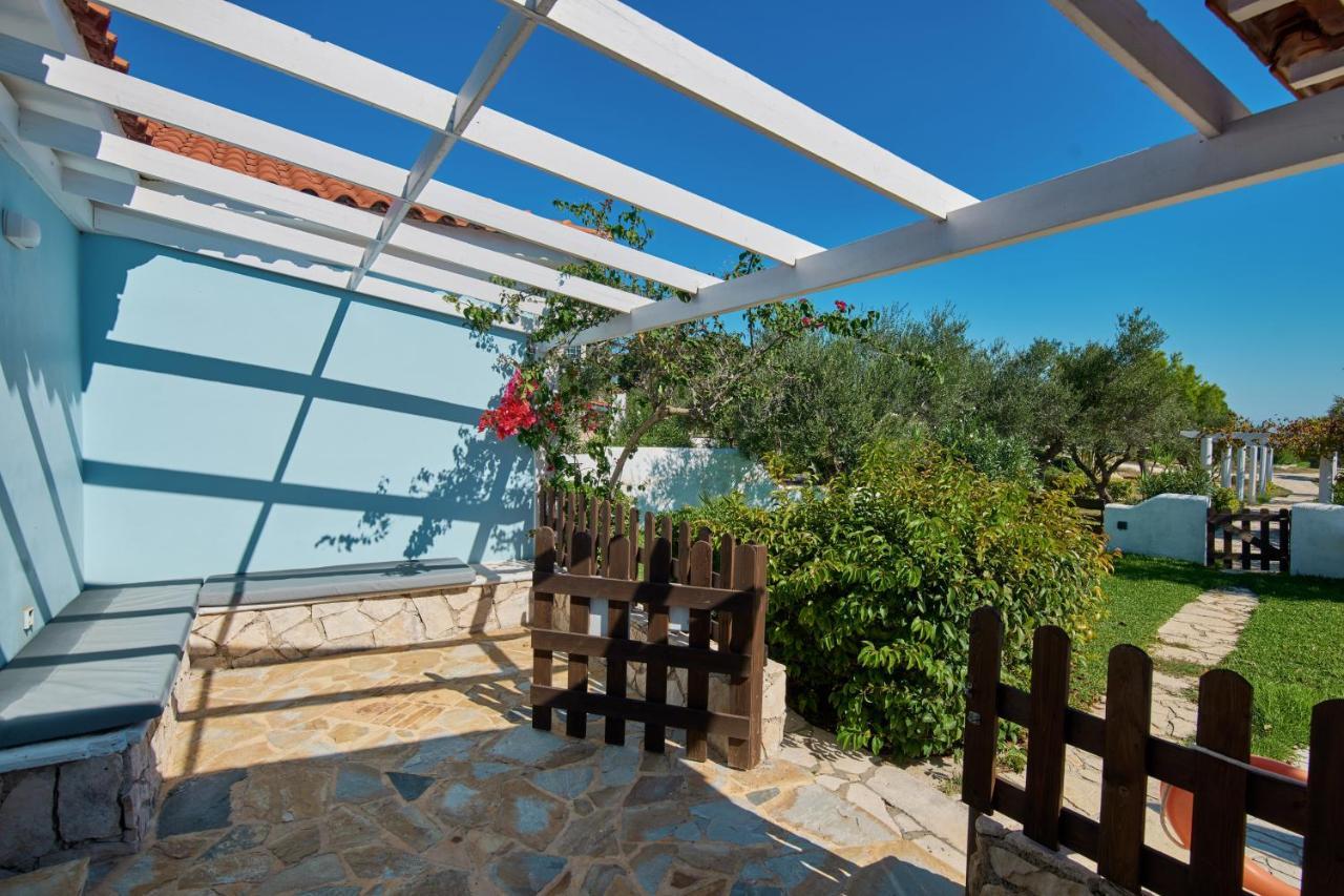 Periyali Villas With Private Pools Vasilikí Exteriör bild